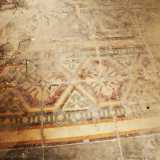 �Dureranno un anno - ci spiega la professionista � e porteranno la villa a essere nuovamente abitabile. Saranno salvati tutti gli elementi di pregio, tra questi i pavimenti decorati...